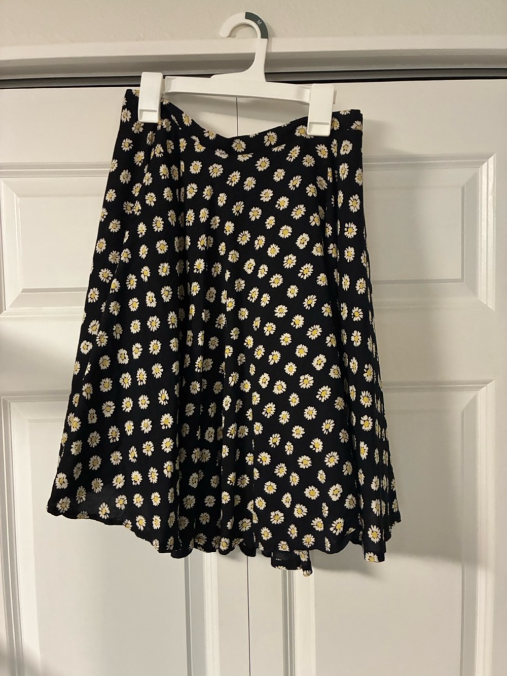 Anthropologie (Comme Toi) Black Daisy-Print A-line Skirt